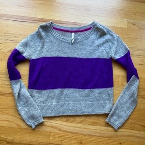 Cropped sweater